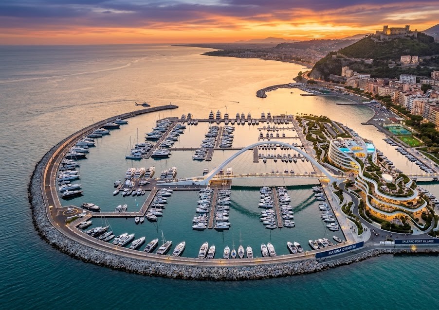 Marina d'Arechi Salerno Port Village - F7